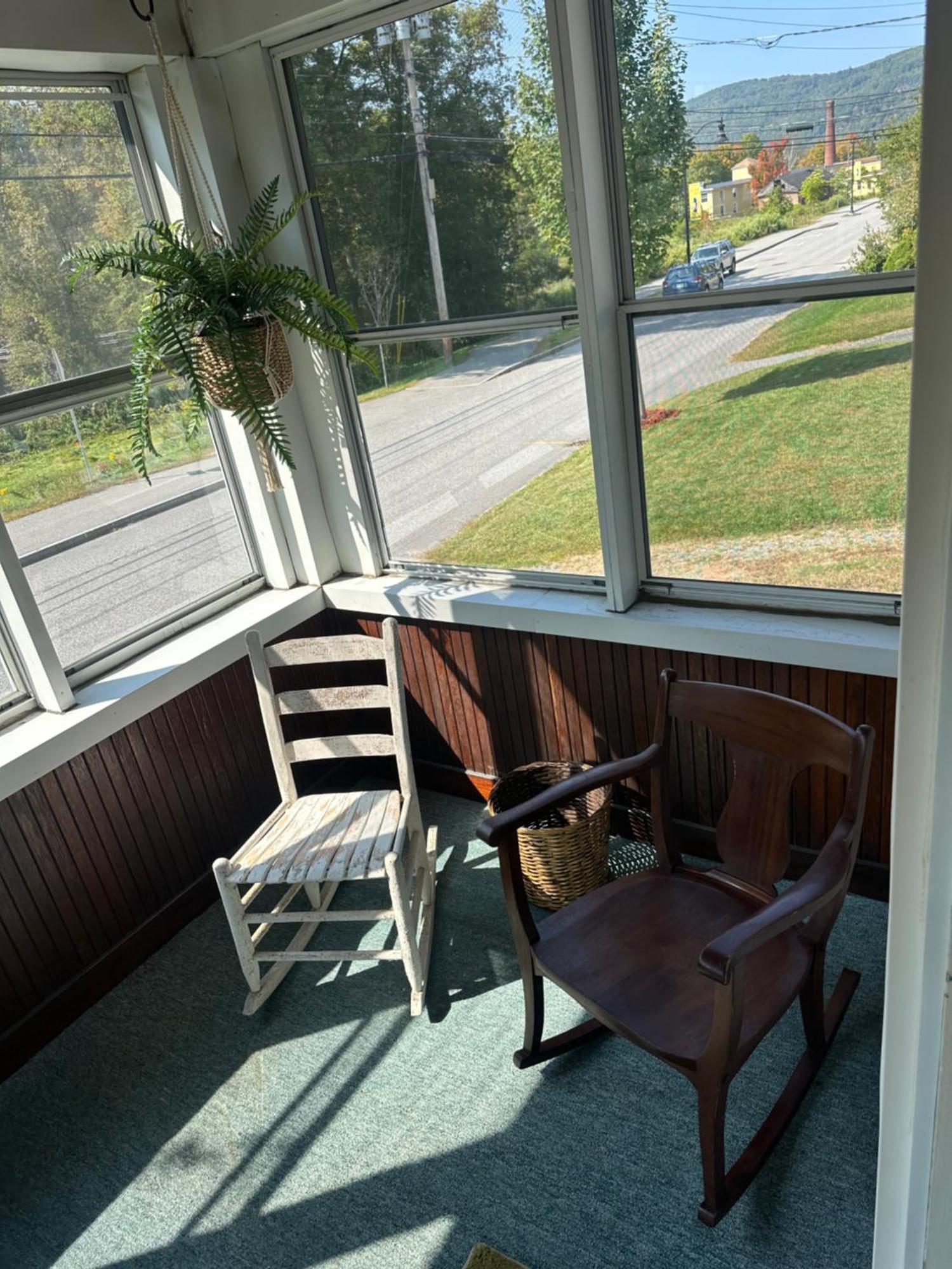 Cute 6-Bedroom Getaway In The Heart Of Littleton Zewnętrze zdjęcie